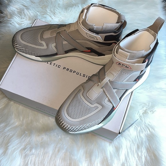 apl sneakers banned by nba